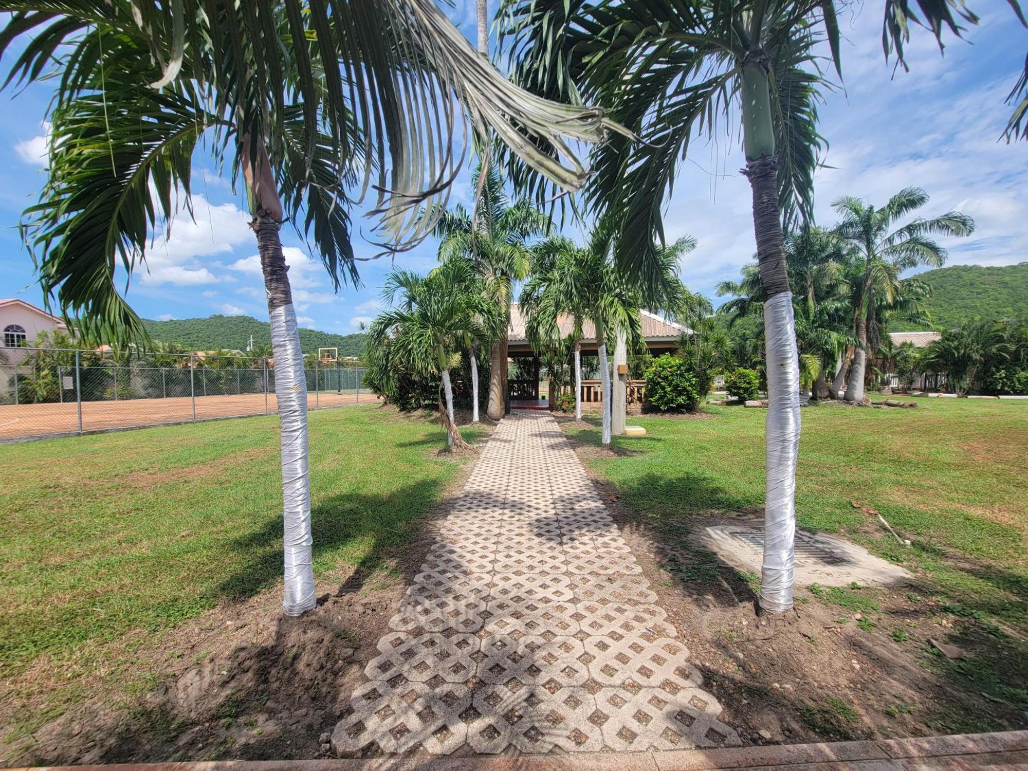 Comfortable Strategic Lodging Quarters Spanish Town Esterno foto